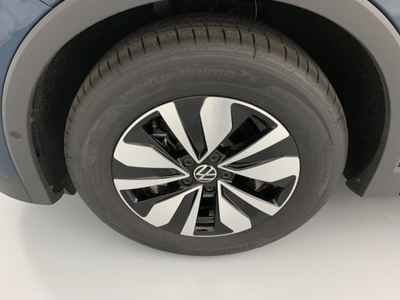 Volkswagen Tiguan 1.5 eTSI 131ch DSG7 Life Nightshade Blue