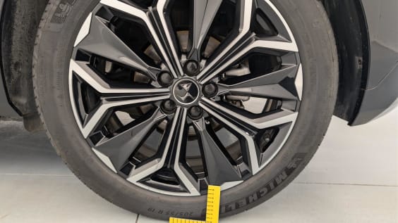 DS DS4 Hybride 145 e-DCT6 Etoile - Alcantara Noir Perla Nera