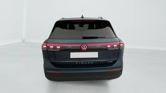 Volkswagen Tiguan 1.5 eTSI 131ch DSG7 Life Nightshade Blue