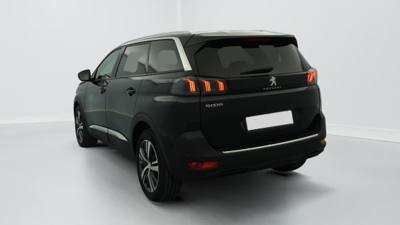 Peugeot 5008 Hybrid 136 e-DCS6 Allure Pack Noir Perla Nera