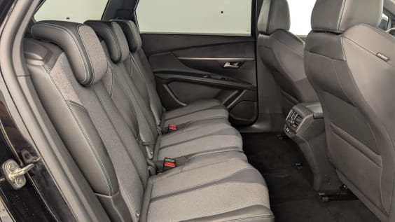 Peugeot 5008 Hybrid 136 e-DCS6 Allure Pack Noir Perla Nera