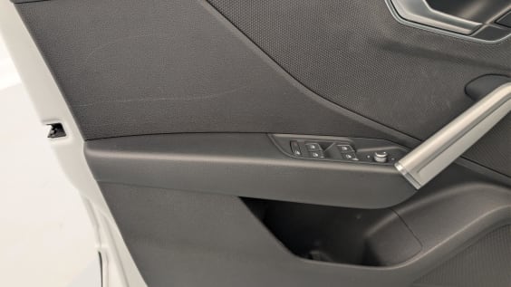 Audi Q2 35 TDI 150 S tronic 7 quattro Design Luxe Blanc Glacier