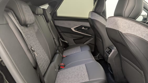 Peugeot 3008 Hybrid 145 e-DCS6 Allure Noir Perla Nera