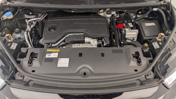 Peugeot 3008 Hybrid 145 e-DCS6 Allure Noir Perla Nera