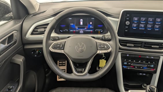 Volkswagen T-roc 1.0 TSI 116 Start/Stop BVM6 Life Plus Noir Intense
