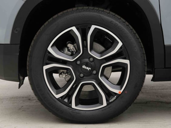Jeep Avenger 1.2T e-Hybrid DCT Summit Gris
