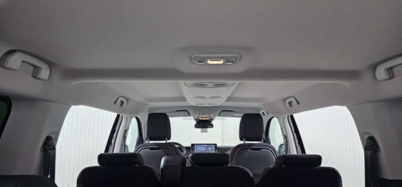 Peugeot Traveller Traveller M Diesel 180 ch Automatique Business Noir Perla