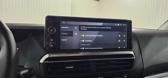 Peugeot Traveller Traveller M Diesel 180 ch Automatique Business Noir Perla