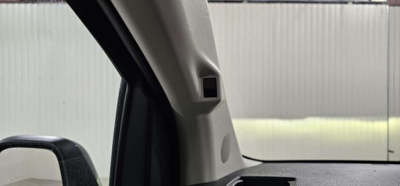 Peugeot Traveller Traveller M Diesel 180 ch Automatique Business Noir Perla