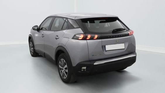 Peugeot 2008 ELECTRIQUE 2008 Electrique 136 ch Active Pack gris artense
