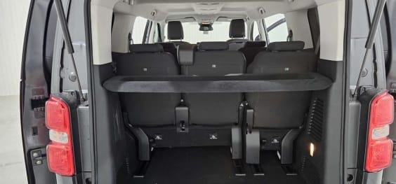 Peugeot Traveller Traveller M Diesel 180 ch Automatique Business Gris Titane