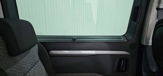Peugeot Traveller Traveller M Diesel 180 ch Automatique Business Gris Titane