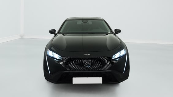 Peugeot 408 Hybrid 136 e-DCS6 Allure Noir Perla Nera