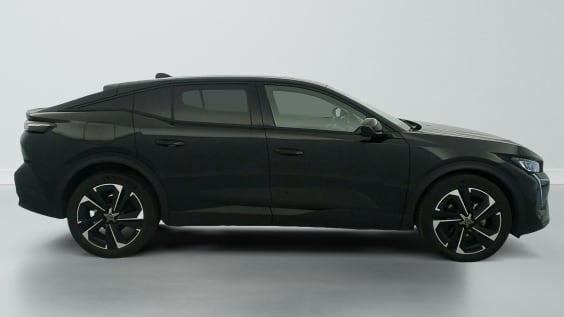 Peugeot 408 Hybrid 136 e-DCS6 Allure Noir Perla Nera