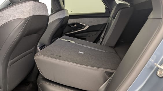 Peugeot 3008 Hybrid 145 e-DCS6 Allure Bleu Ingaro