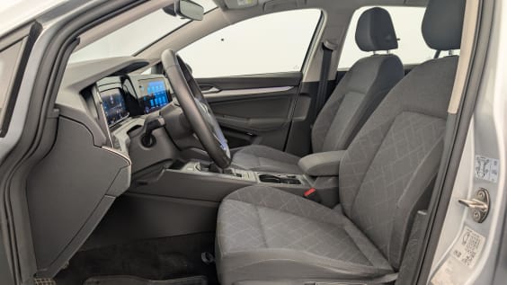 Volkswagen GOLF 8 1.0 TSI OPF 110 BVM6 LIFE Reflet d'Argent