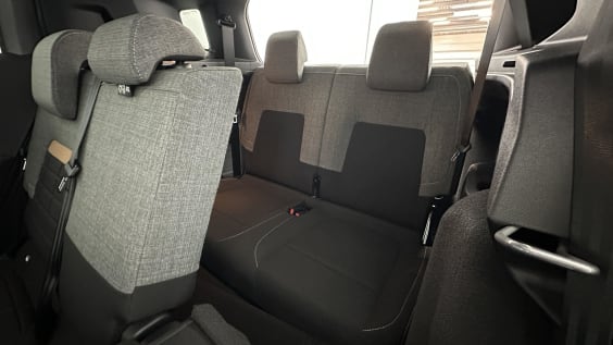 Citroën C3 Aircross C3 AIRCROSS 1.2 Turbo 100ch Plus 7PL Gris Mercury