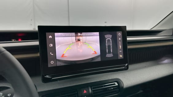 Citroën C3 Aircross C3 AIRCROSS 1.2 Turbo 100ch Plus 7PL Gris Mercury