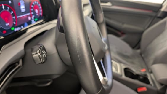 Volkswagen GOLF 8 1.4 HYBRIDE RECHARGEABLE OPF 204 DSG STYLE Reflet d'Argent
