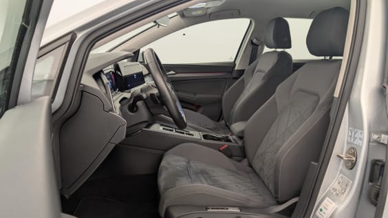 Volkswagen GOLF 8 1.4 HYBRIDE RECHARGEABLE OPF 204 DSG STYLE Reflet d'Argent