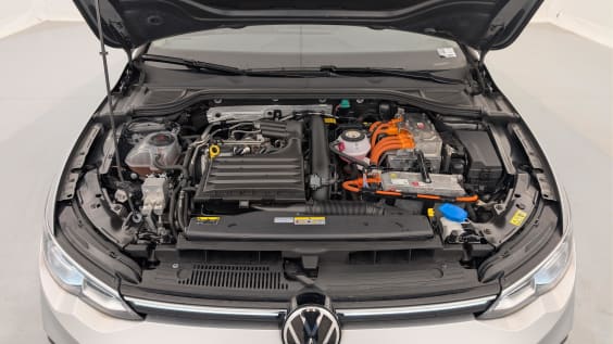 Volkswagen GOLF 8 1.4 HYBRIDE RECHARGEABLE OPF 204 DSG STYLE Reflet d'Argent