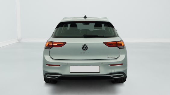 Volkswagen GOLF 8 1.4 HYBRIDE RECHARGEABLE OPF 204 DSG STYLE Reflet d'Argent