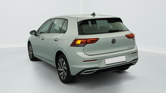 Volkswagen GOLF 8 1.4 HYBRIDE RECHARGEABLE OPF 204 DSG STYLE Reflet d'Argent