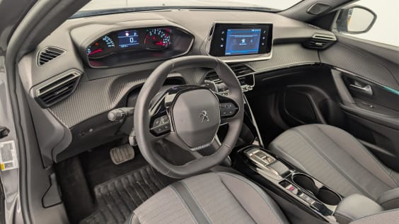 Peugeot 2008 PureTech 130 S&S EAT8 Allure Gris Platinium