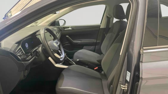 Volkswagen Taigo TSI 115 HP LIFE DSG Gris foncé