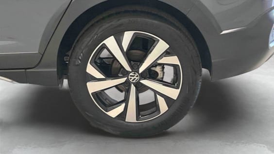 Volkswagen Taigo TSI 115 HP LIFE DSG Gris foncé