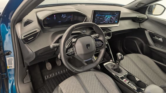 Peugeot 2008 100 S&S BVM6 Allure Bleu Obsession
