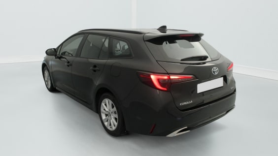 Toyota Corolla Touring Sports Hybride 140ch Dynamic Business Noir Intense Métallisé