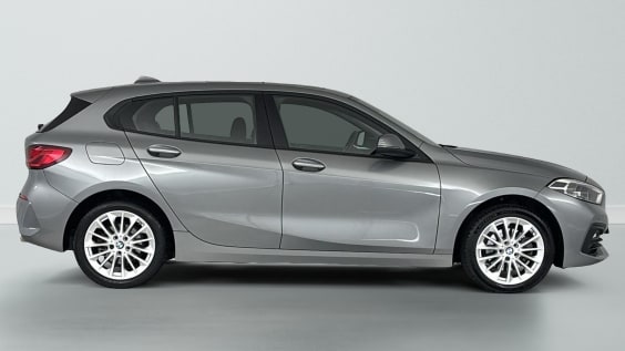 BMW Série 1 118d 150 ch BVA8 F40 Skyscraper Grau Metallic