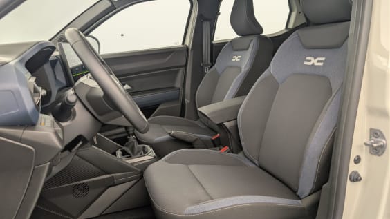 Dacia DUSTER TCe 130 4x2 Expression Sandstone