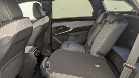 Peugeot 5008 HYBRID 145 CH E-DCS6 ALLURE Bleu Obsession