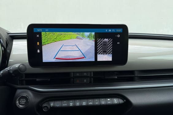 Fiat 600 1.2 HYBRID 145 ICONE DCT6 Sable Earth