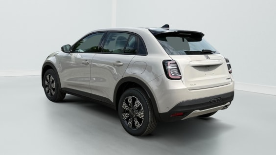 Fiat 600 1.2 HYBRID 145 ICONE DCT6 Sable Earth