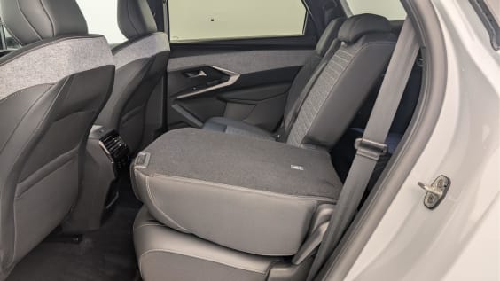 Peugeot 5008 HYBRID 145 CH E-DCS6 ALLURE Blanc Okenite