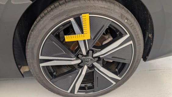 Peugeot 308 SW PHEV 225 e-EAT8 GT Noir Perla Nera