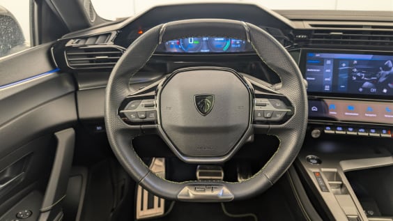 Peugeot 308 SW PHEV 225 e-EAT8 GT Noir Perla Nera