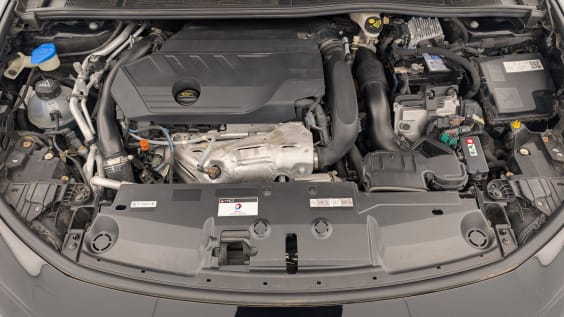 Peugeot 308 SW PHEV 225 e-EAT8 GT Noir Perla Nera