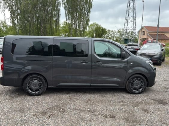 Fiat Scudo Combi Xl 2.2 180 pack eat8 9 pl Gris Titane