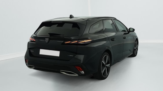 Peugeot 308 SW PHEV 225 e-EAT8 GT Noir Perla Nera