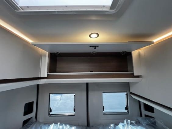 Campérêve magellan 540 PEUGEOT BOXER 2.2 L - 140 CV  BVM Blanc