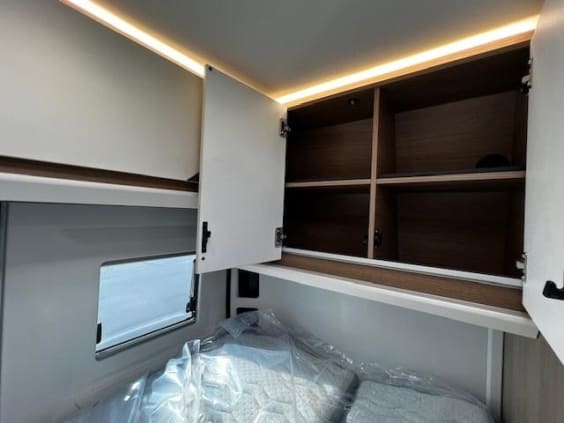 Campérêve magellan 540 PEUGEOT BOXER 2.2 L - 140 CV  BVM Blanc