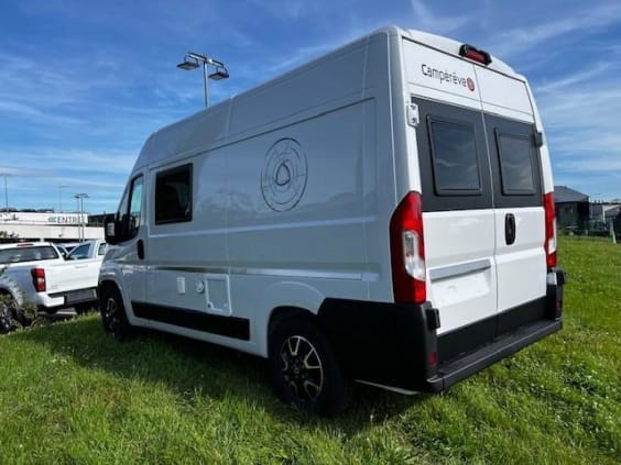 Campérêve magellan 540 PEUGEOT BOXER 2.2 L - 140 CV  BVM Blanc