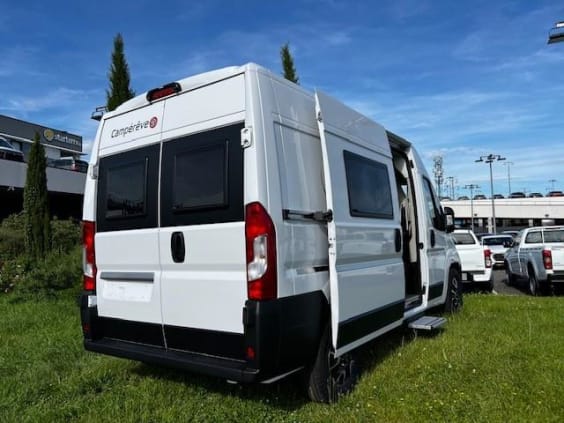 Campérêve magellan 540 PEUGEOT BOXER 2.2 L - 140 CV  BVM Blanc