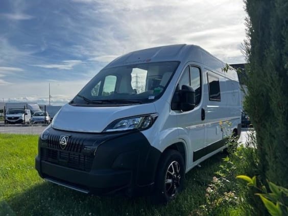Campérêve magellan 540 PEUGEOT BOXER 2.2 L - 140 CV  BVM Blanc