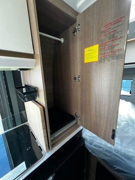 Campérêve magellan 540 PEUGEOT BOXER 2.2 L - 140 CV  BVM Blanc