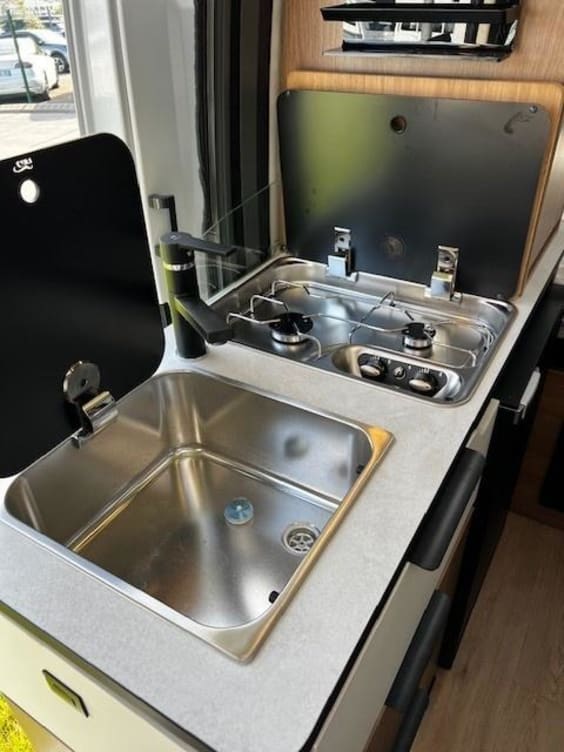 Campérêve magellan 540 PEUGEOT BOXER 2.2 L - 140 CV  BVM Blanc